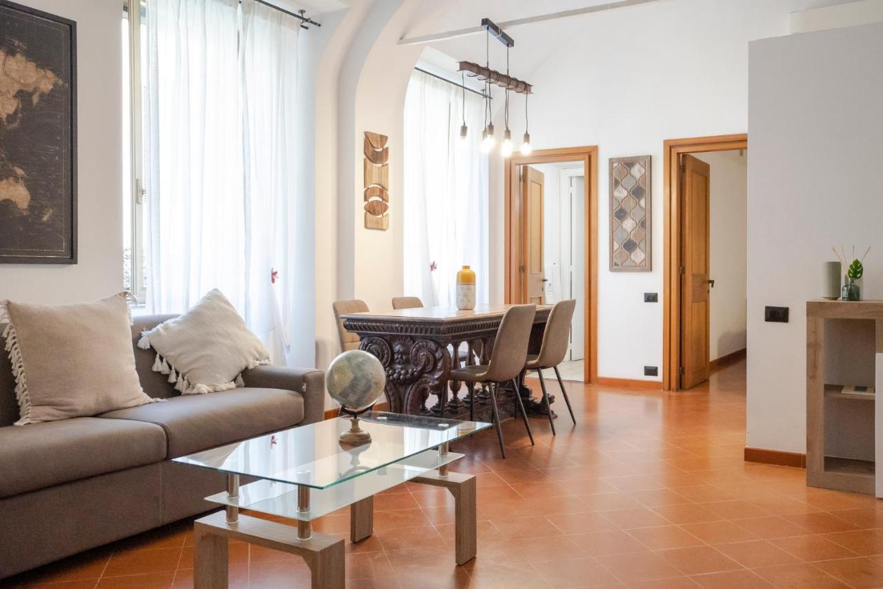 Home D'Elite Trevi Fountain Рим Екстер'єр фото