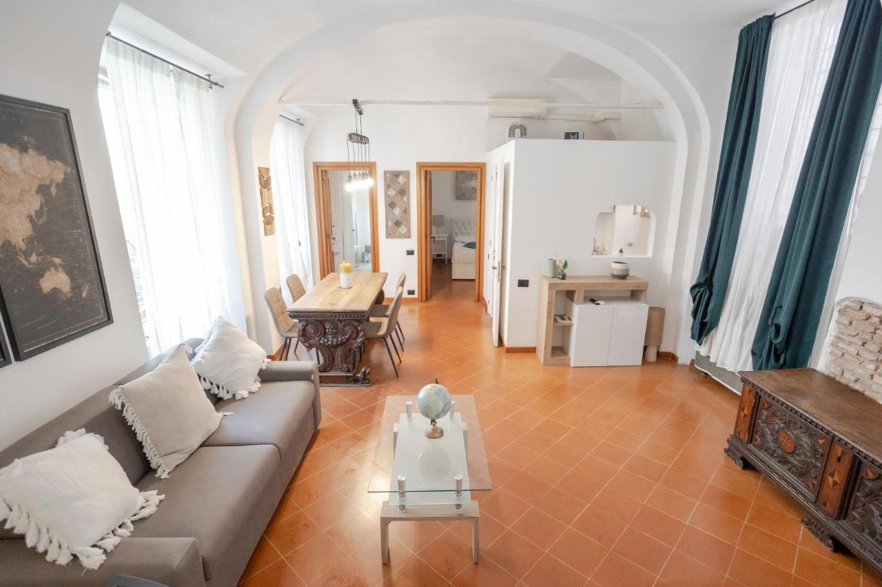 Home D'Elite Trevi Fountain Рим Екстер'єр фото