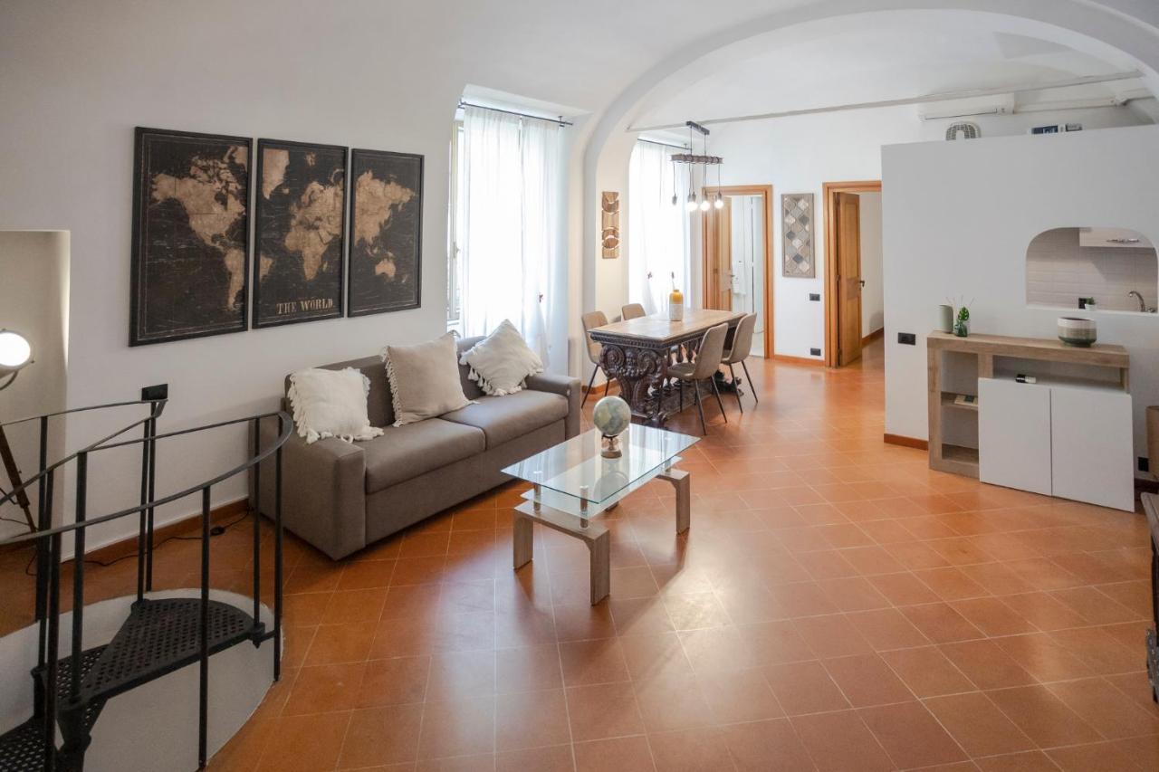 Home D'Elite Trevi Fountain Рим Екстер'єр фото
